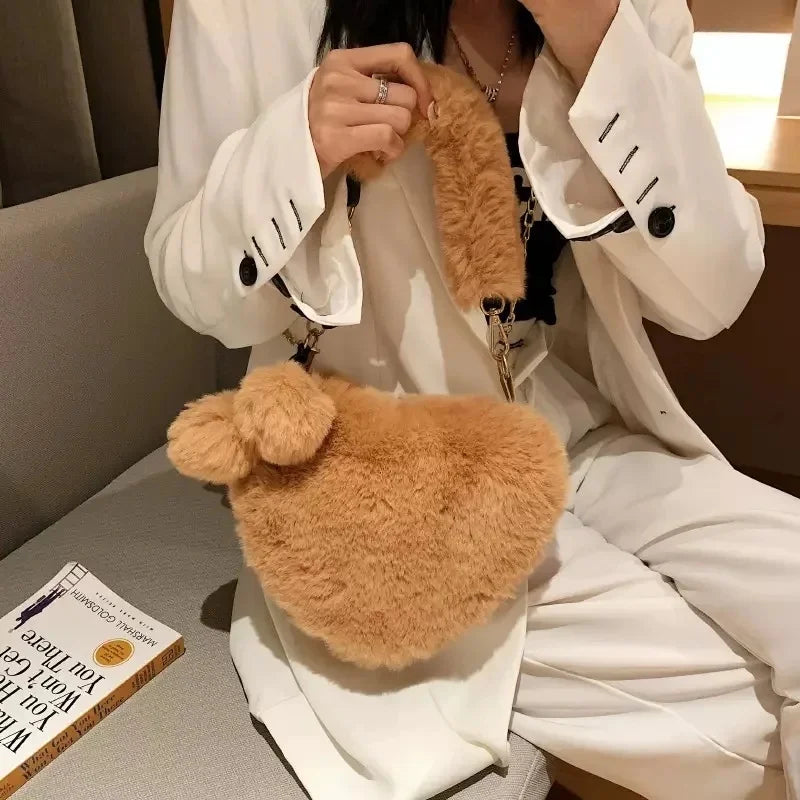 Faux Fur Heart-shaped Women Small Handbags Fluffy Plush Ladies Chain Shoulder Bag Fashion Female Furry Daily Clutch Purse